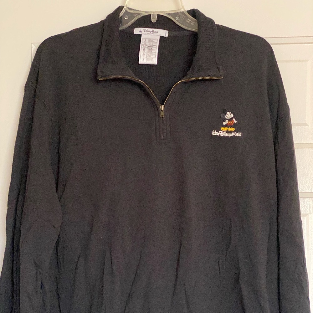 Adult Unisex size XL Mickey Mouse quarter zip